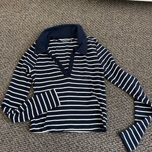Abercrombie Cropped Sweater